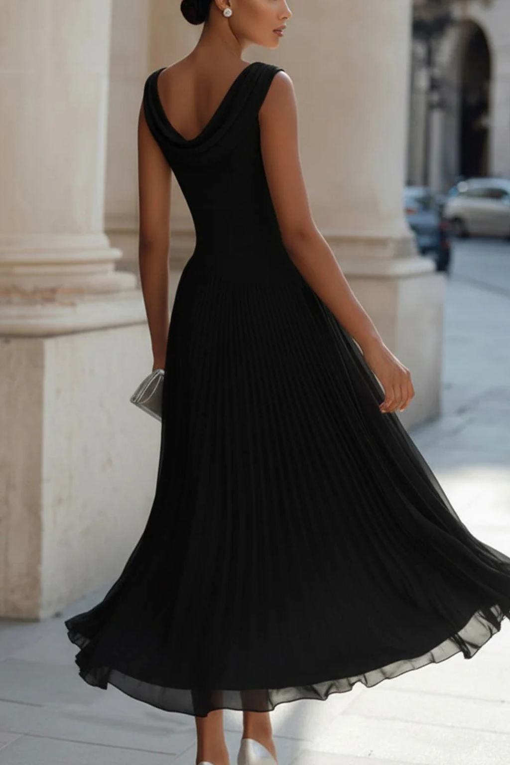 Women's Pleated Wedding Guest Midi Dress - Sleeveless